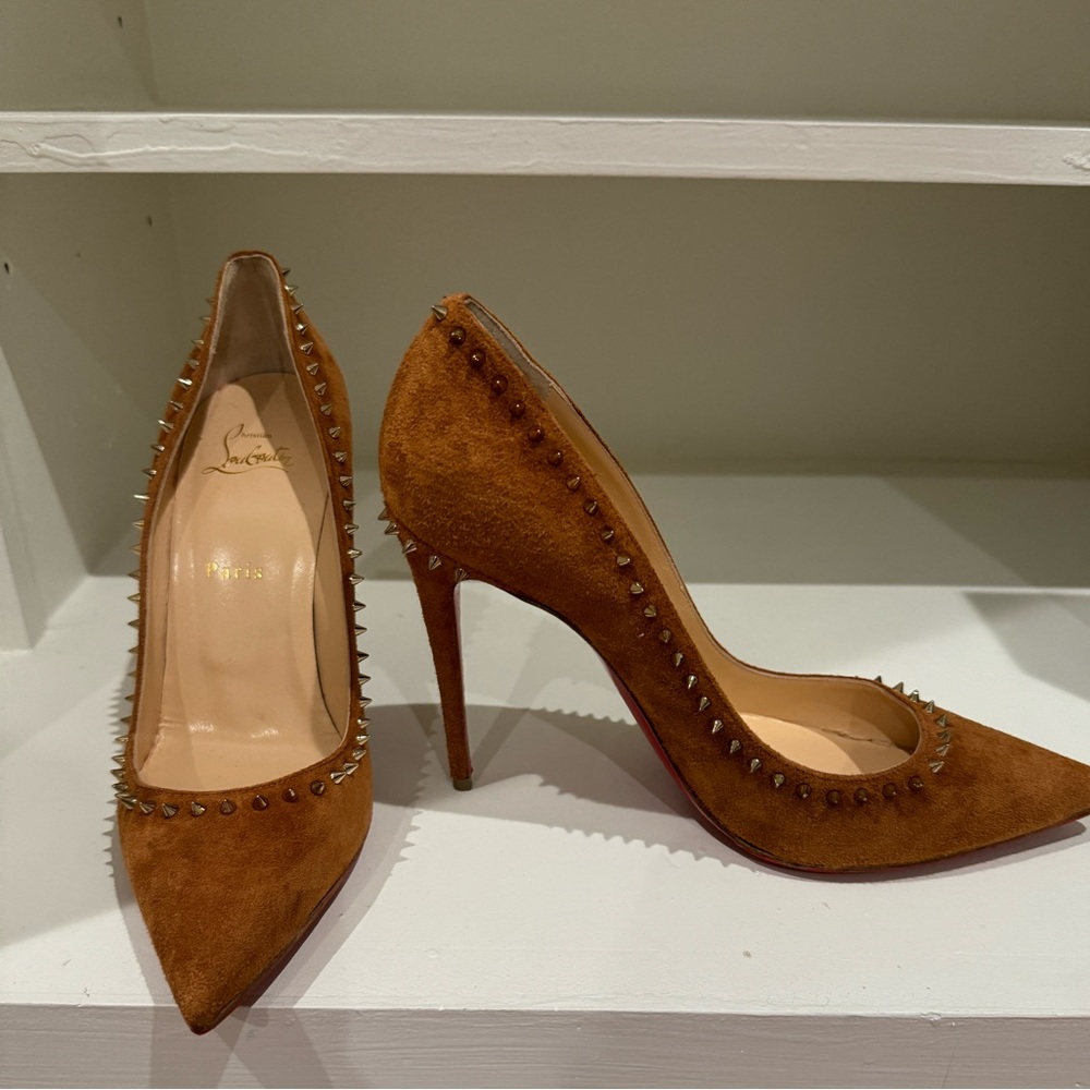 Christian Louboutin 100 Veau Velours